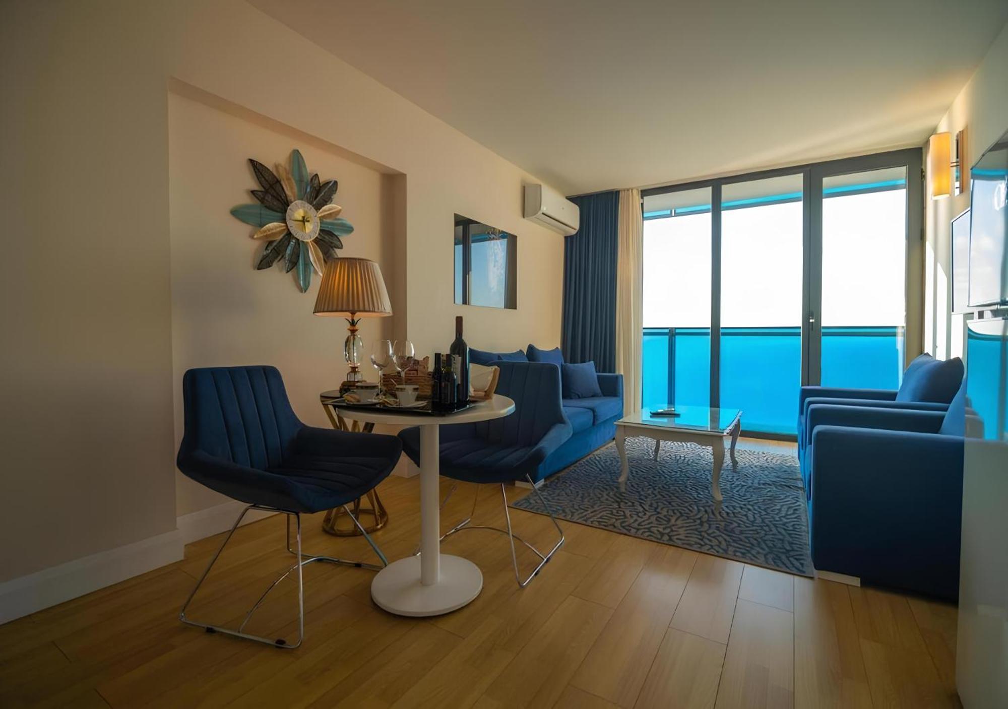 Orbi Balcony With Sea View Daire *