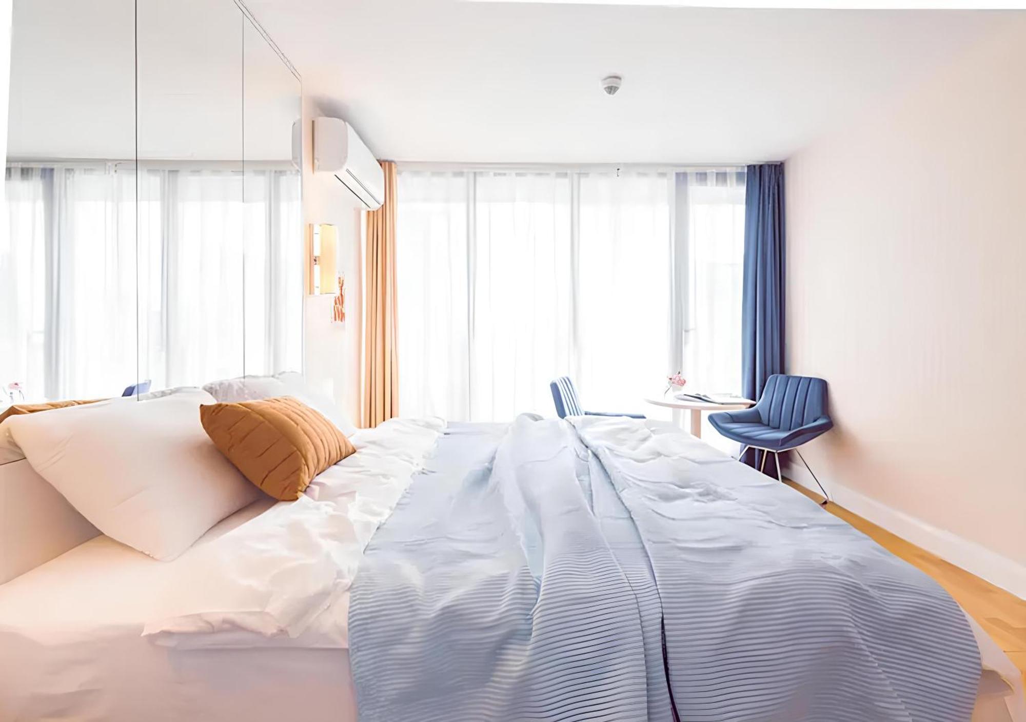 Orbi Balcony With Sea View Daire